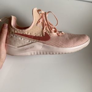 Nike free TR8 gym hiit studio shoes